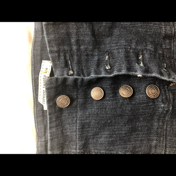 High Waisted Stretchy Vintage Shorts - Picture 6 of 6